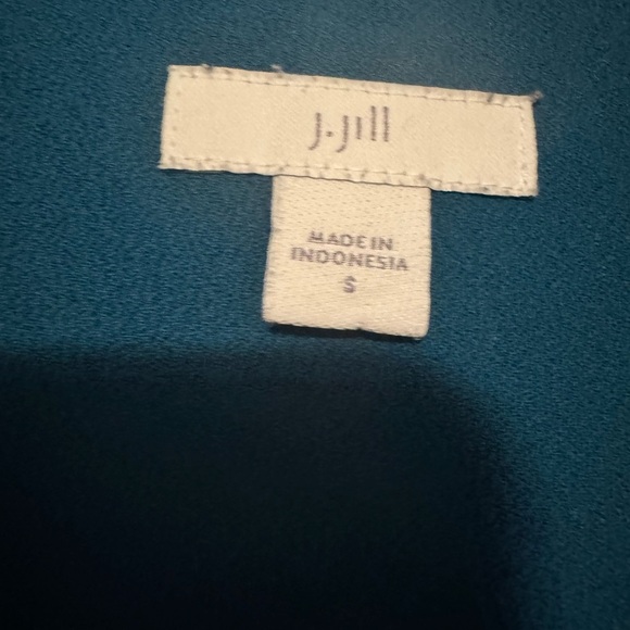 J Jill Polyester Emerald Green Long sleeve button up pleat back top Size Small - Picture 10 of 10